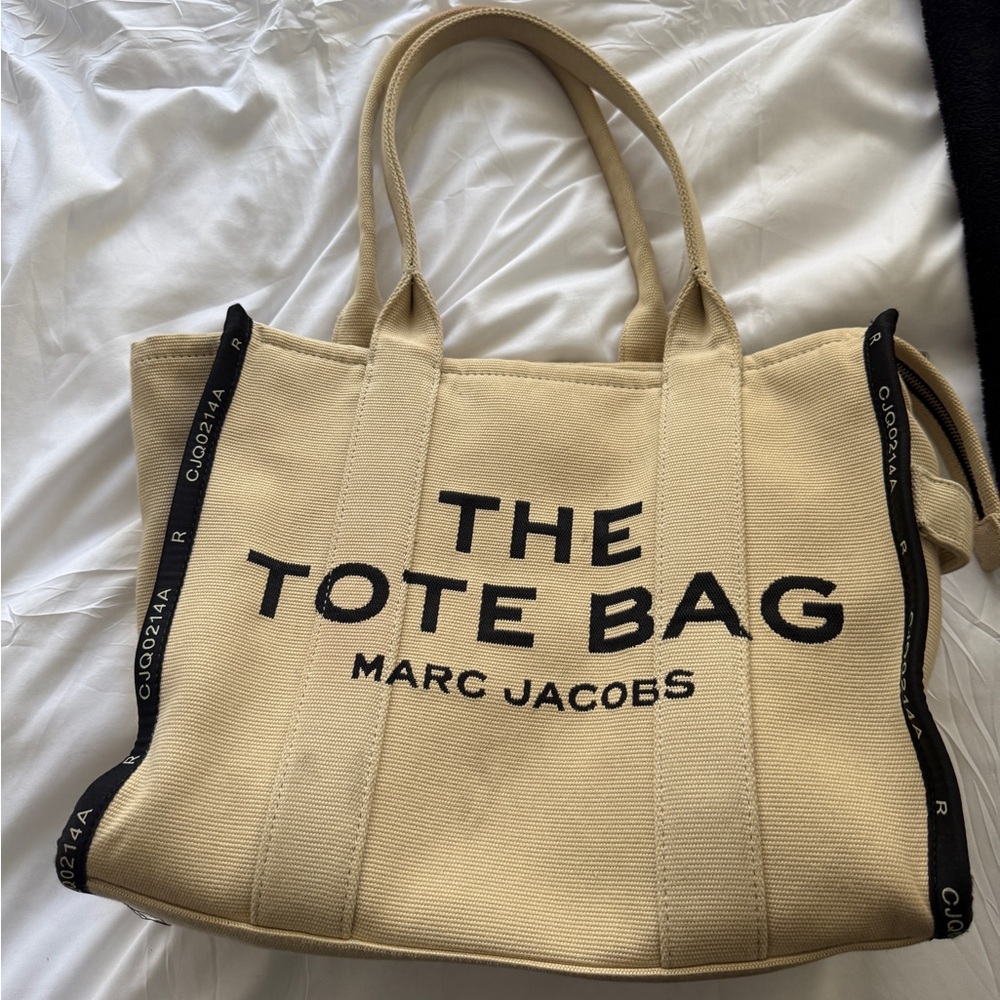 Marc Jacobs Beige Canvas 'The Tote Bag' with Black Logo